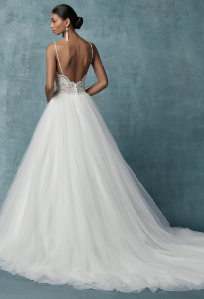 wedding-dresses-SR030