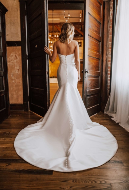 wedding-dresses-BL44