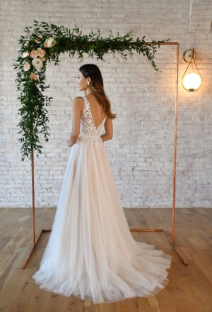 wedding-dresses-BL50