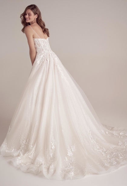 wedding-dresses-BC110