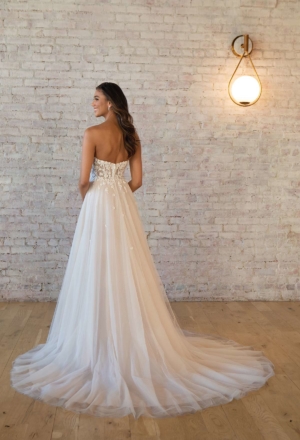 wedding-dresses-BC61