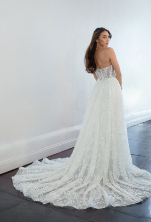 wedding-dresses-BC81