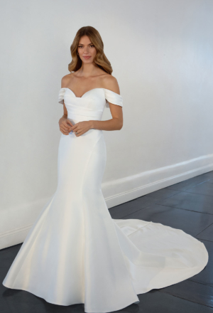 wedding-dresses-BC90