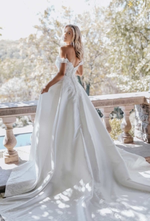 wedding-dresses-BB74