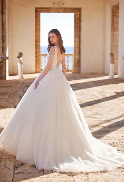 wedding-dresses-BA136