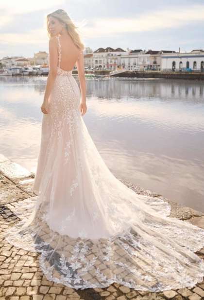 wedding-dresses-BA40