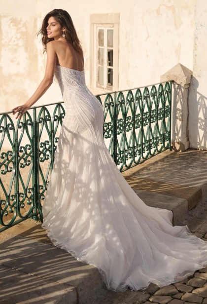 wedding-dresses-BA42