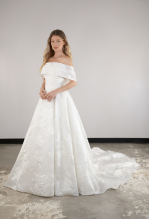 wedding-dresses-AX34