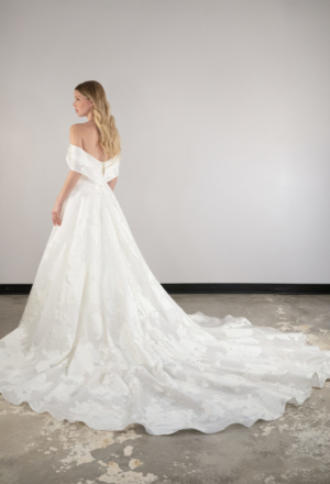 wedding-dresses-AX35