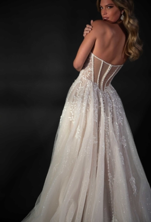 wedding-dresses-AW04