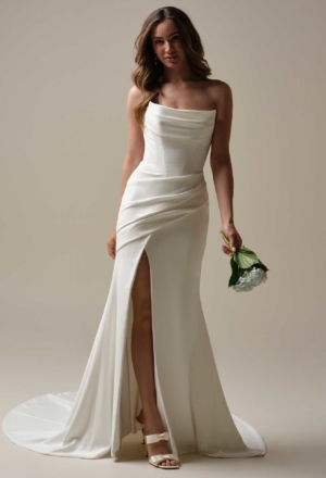 wedding-dresses-AW102