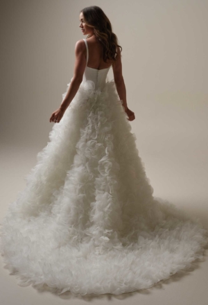 wedding-dresses-AW124