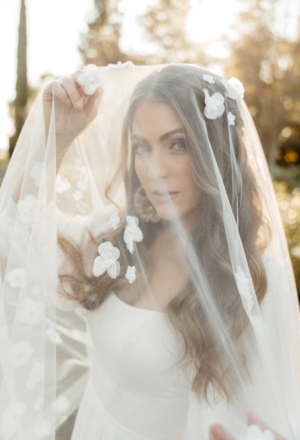 wedding-dresses-AW19