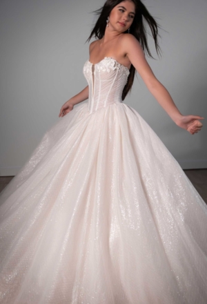 wedding-dresses-AW41