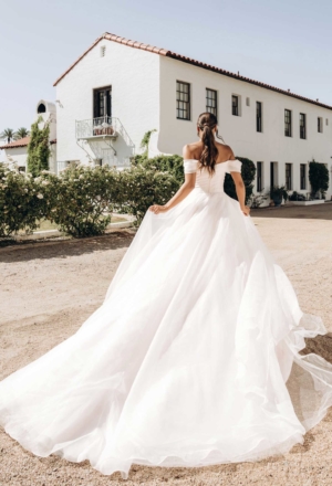 wedding-dresses-AW47