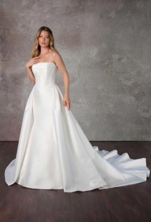wedding-dresses-AW56