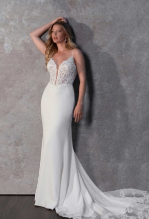 wedding-dresses-AW62