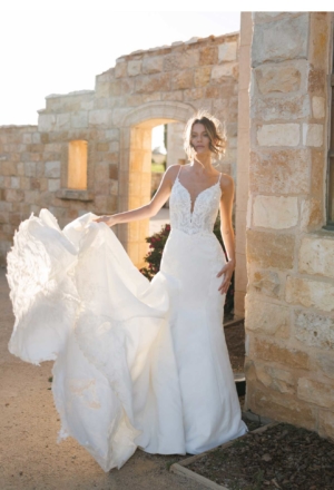 wedding-dresses-AW75