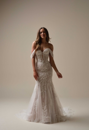 wedding-dresses-AW77