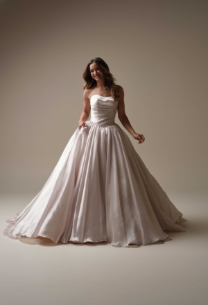 wedding-dresses-AW88