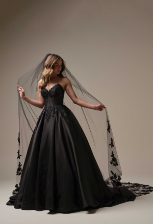 wedding-dresses-AW91