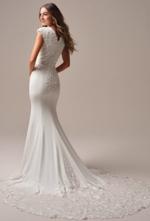 wedding-dresses-AT19