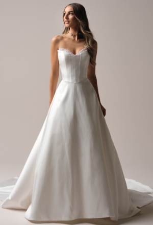 wedding-dresses-AT32