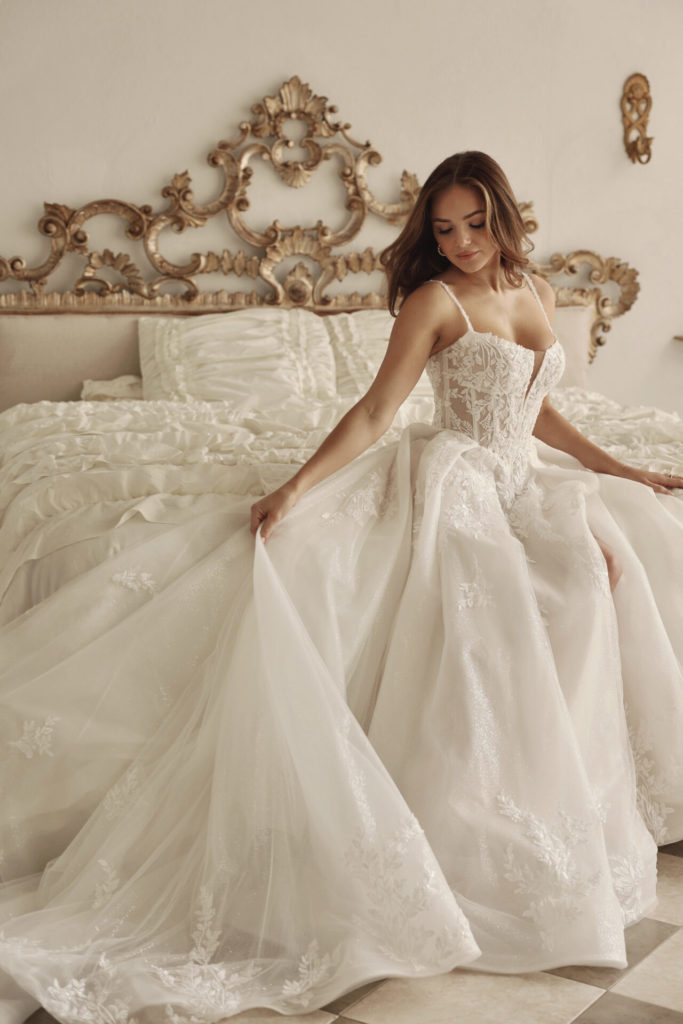 wedding-dresses-AU02