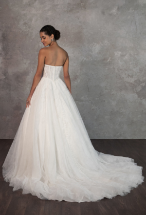 wedding-dresses-AU25