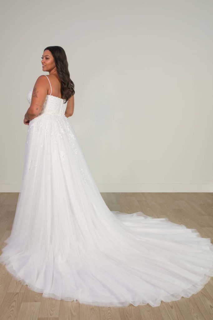 wedding-dresses-AU52