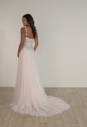 wedding-dresses-AU57