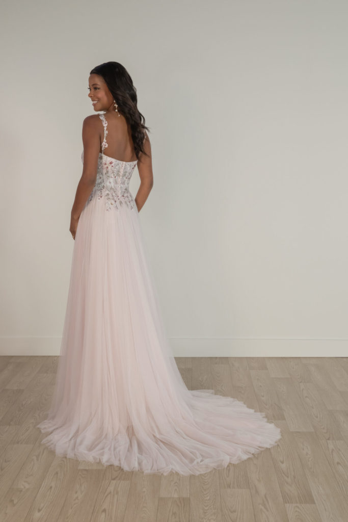 wedding-dresses-AU57