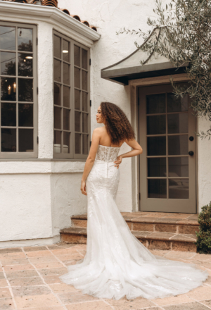 wedding-dresses-AU67